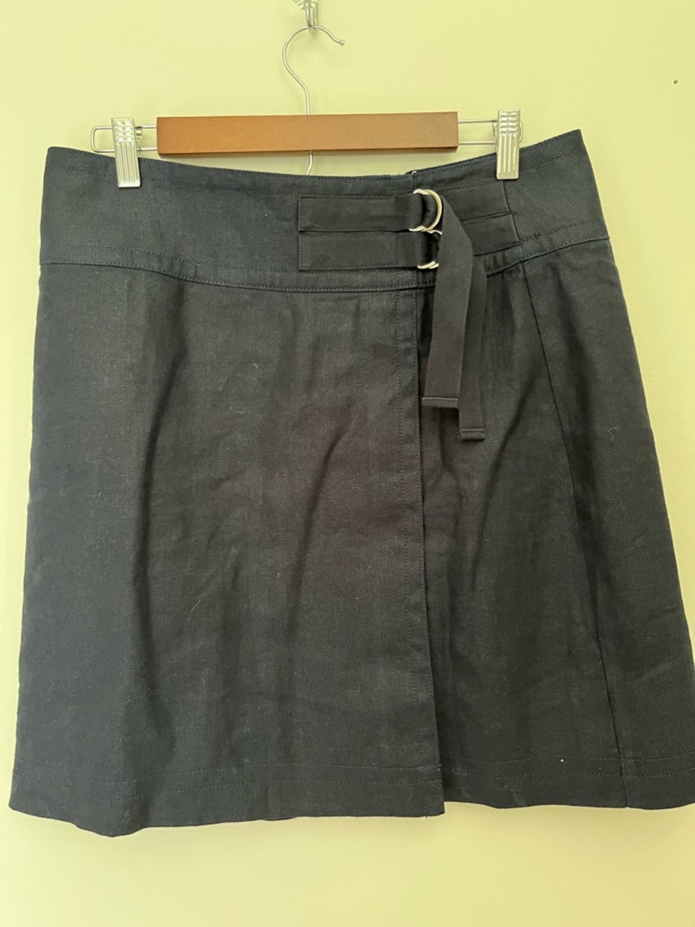 Ann Taylor Navy Wrap Skirt – Size 10 | Classic Career wear Staple - Picture 3 of 8